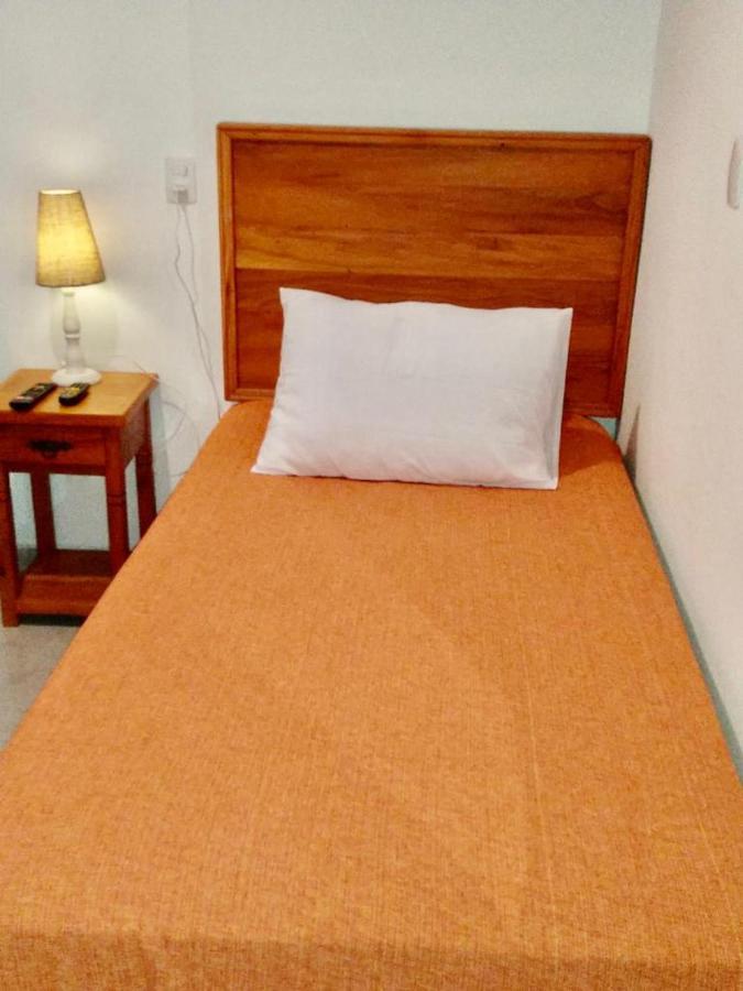 Casas E Suites Temporada 蒂拉登特斯 外观 照片